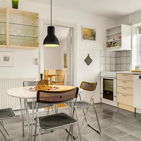 Сasa de vacaciones In With Kitchen *